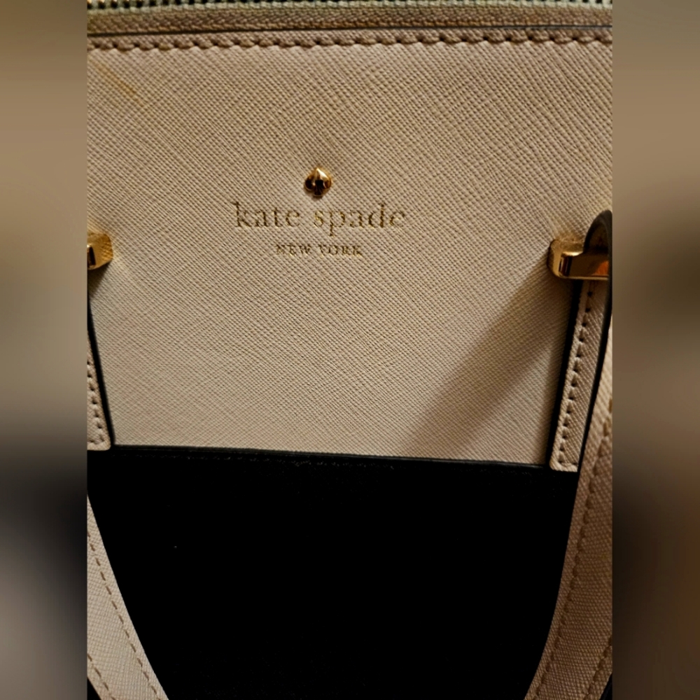 Kate spade purse